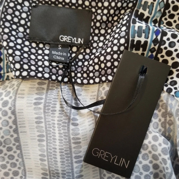 NWT Revolve Greylin Keeley Off Shoulder Button Top - Picture 8 of 10